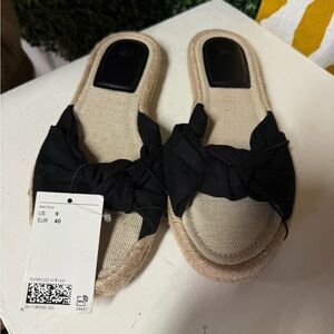 White House Black Market Black and Tan Espadrille Slides